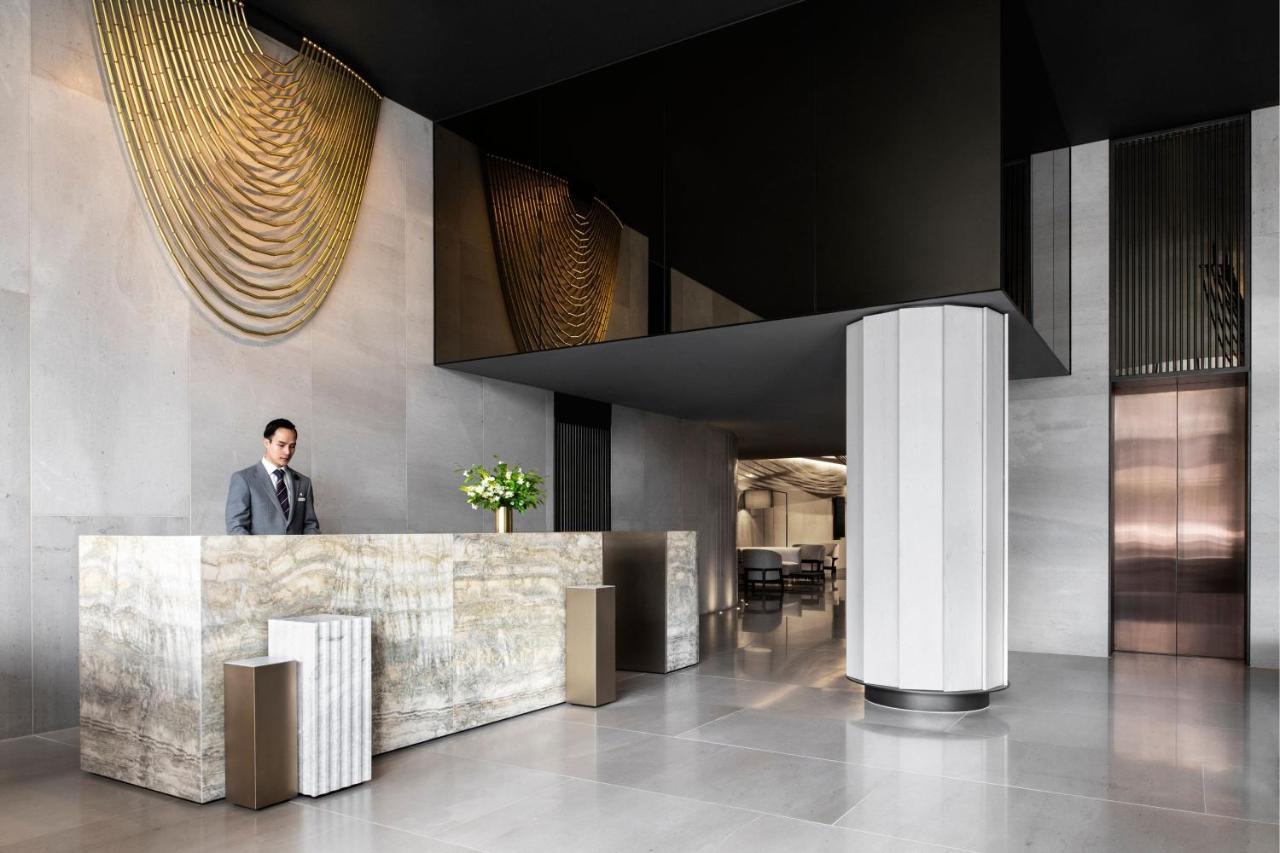 Melbourne Marriott Hotel Docklands Exterior photo The lobby of the hotel