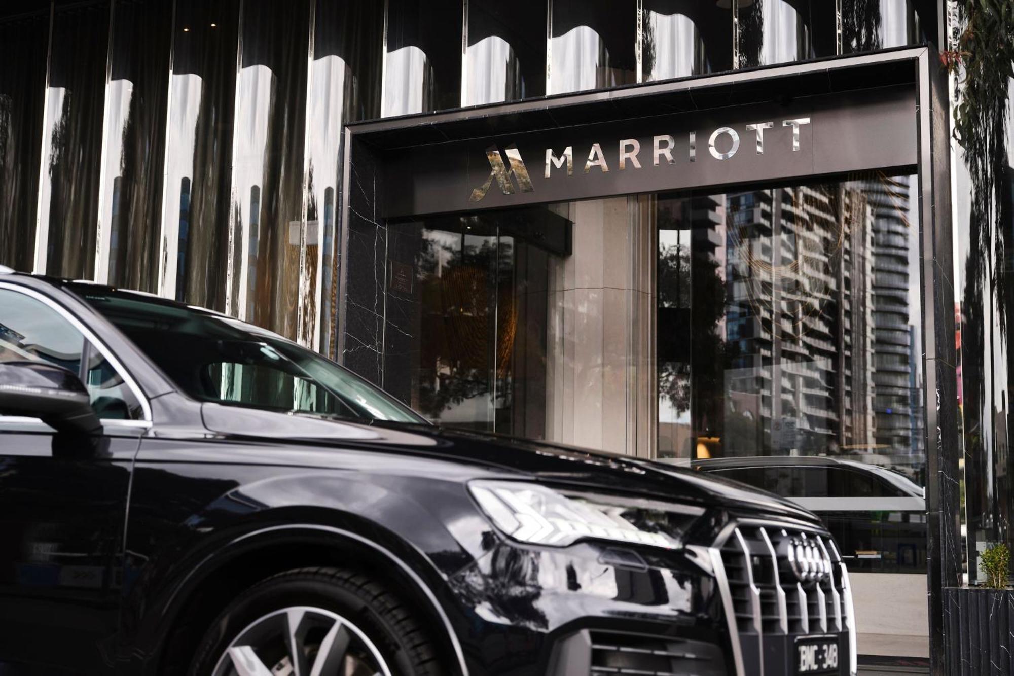 Melbourne Marriott Hotel Docklands Exterior photo Marriott's Hotel in London
