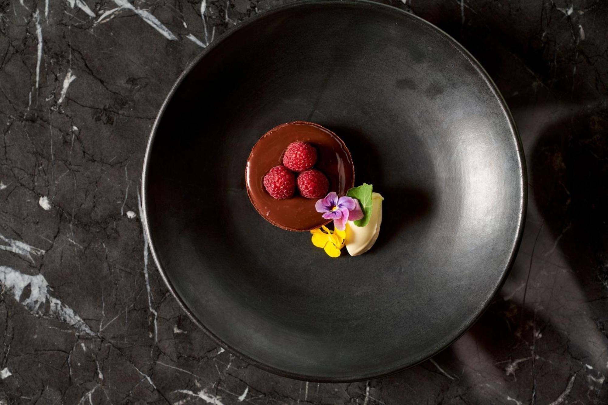 Melbourne Marriott Hotel Docklands Exterior photo A chocolate dessert