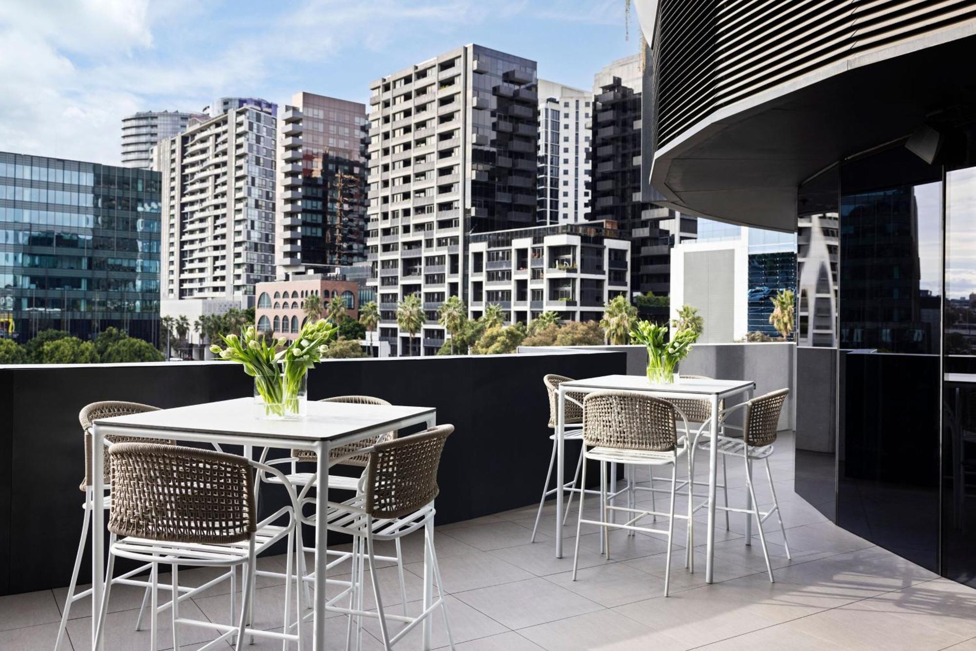 Melbourne Marriott Hotel Docklands Exterior photo The rooftop bar at the Hotel